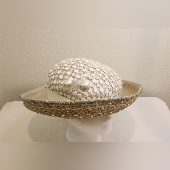 Lace & Rhinestone Hat - Picture 3 of 7